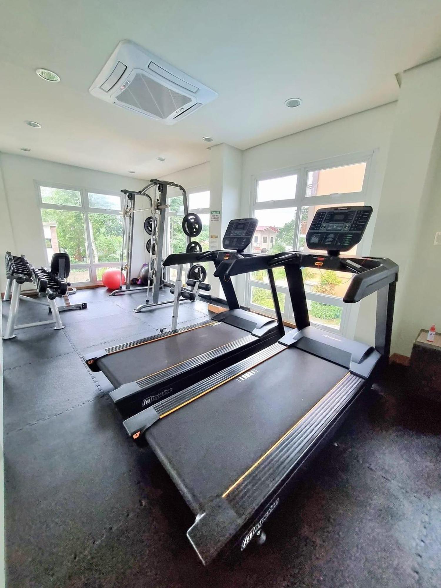 Condo In Camella Manors In Puerto Princesa Esterno foto