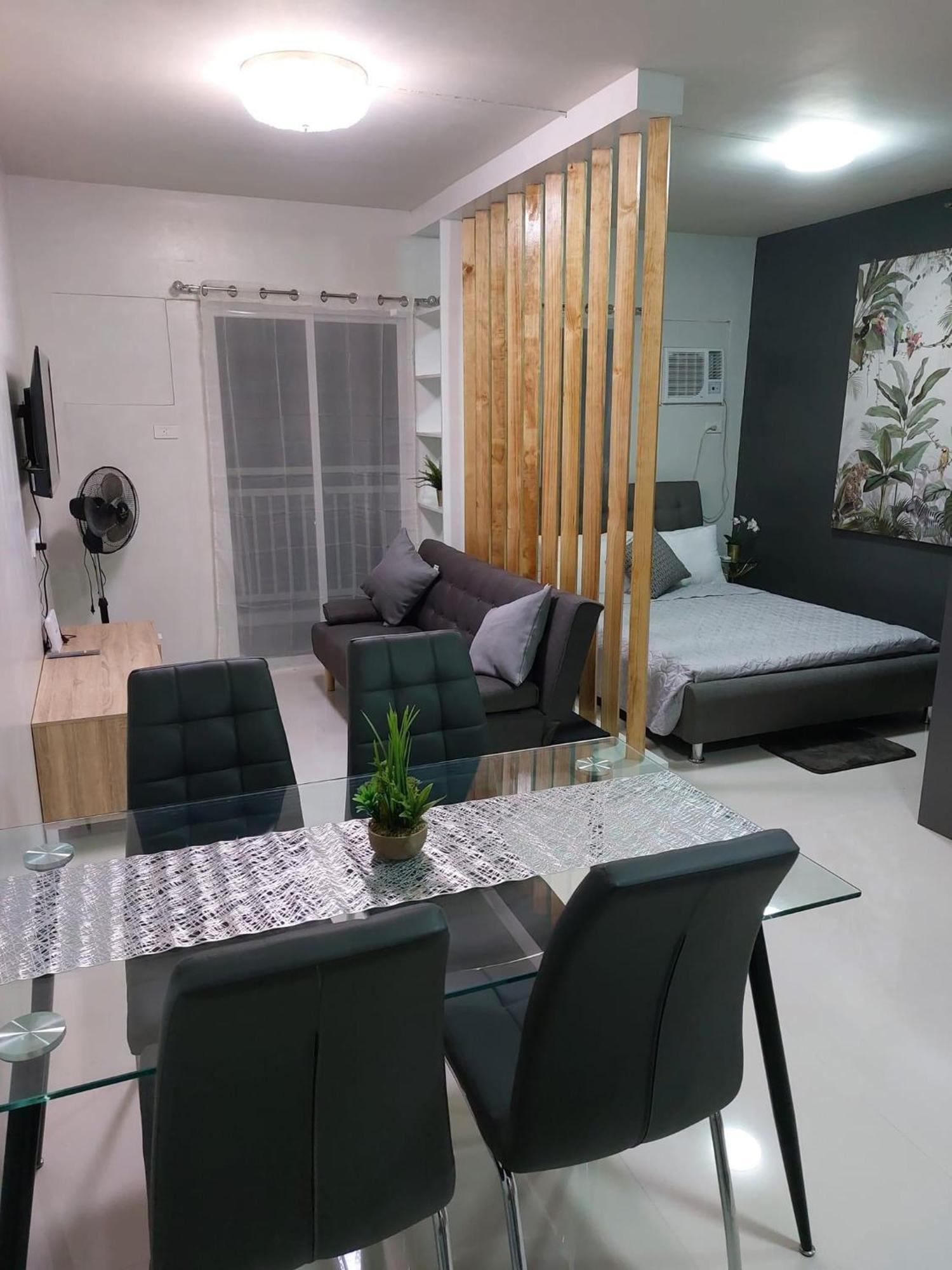 Condo In Camella Manors In Puerto Princesa Esterno foto